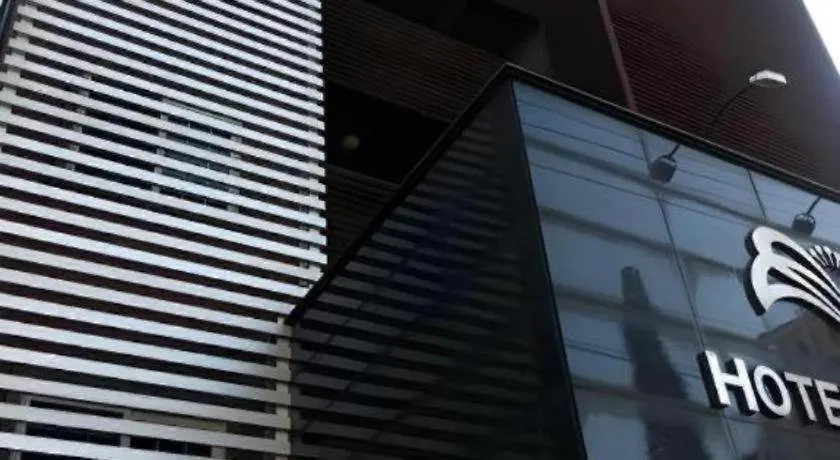 Monaco Hotel Τζέτζου