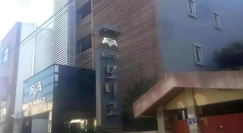 Μοτέλ Monaco Hotel Τζέτζου