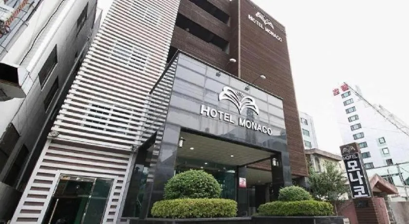 Monaco Hotel Τζέτζου 2*,