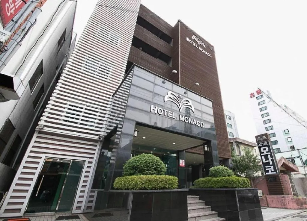 Μοτέλ Monaco Hotel Τζέτζου