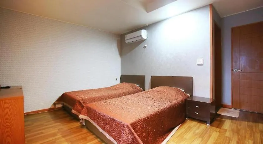 Monaco Hotel Jeju Motel